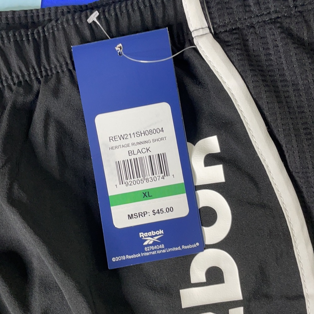 NWT Reebok Game Time Black Short - Picture 4 of 10